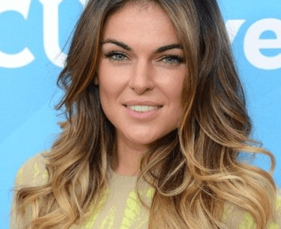 Serinda Swan Net Worth
